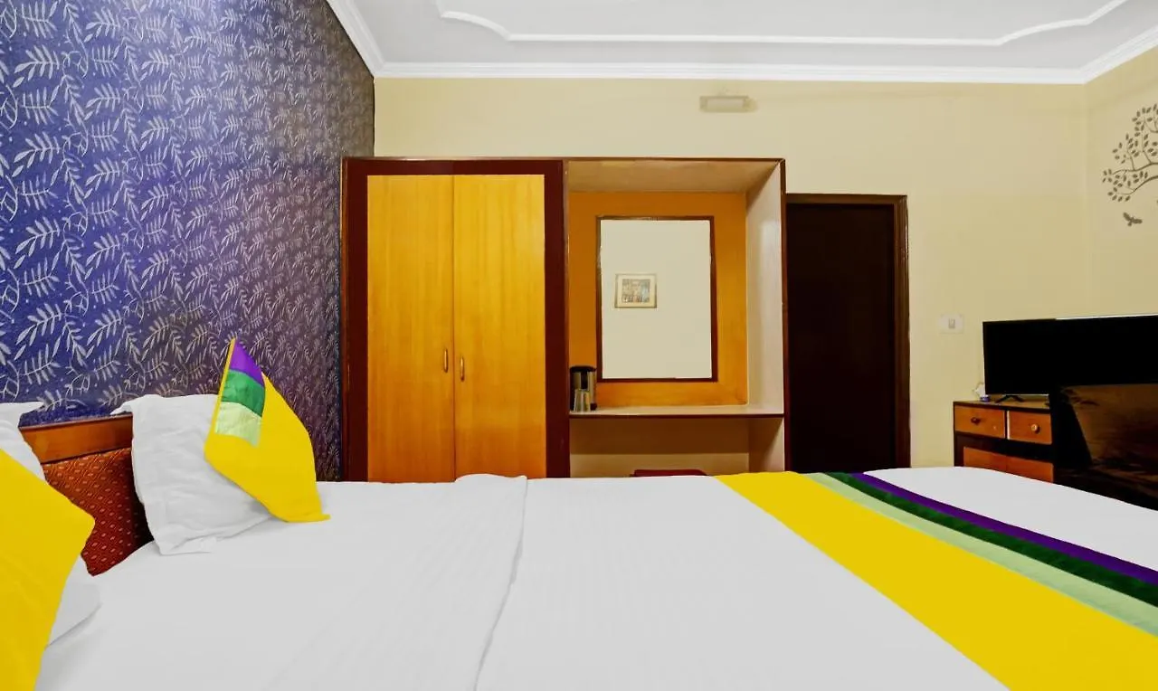 ***  Itsy By Treebo - Kamesh Hut Hotel Benares India